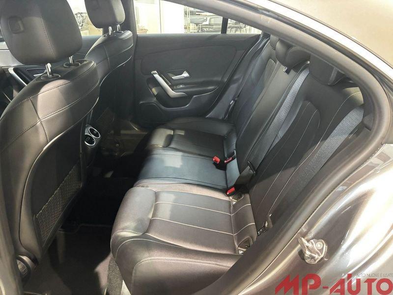Mercedes-Benz CLA Coupé CLA 180 d Automatic Sport MANUTENZIONI REGOLARI