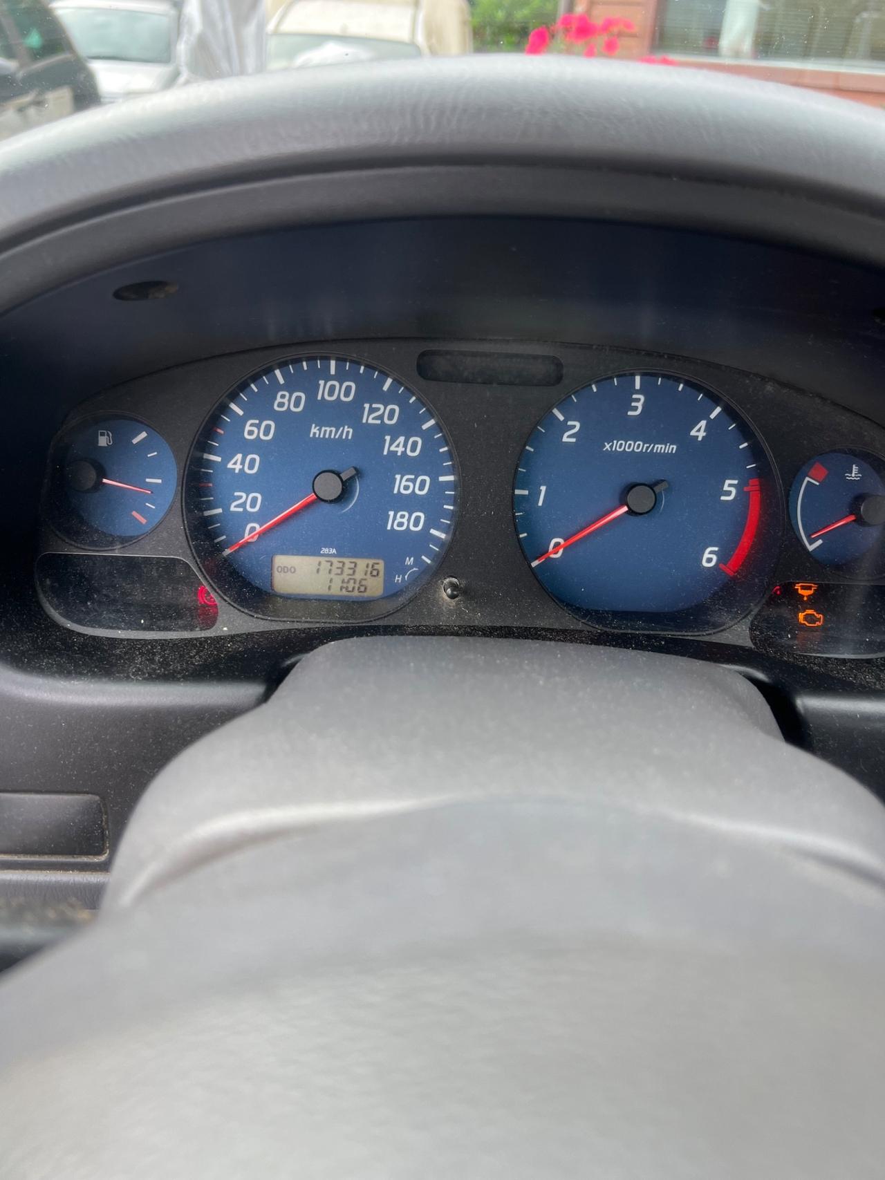 Nissan NP300 2.5 D 2P Cassone Lungo
