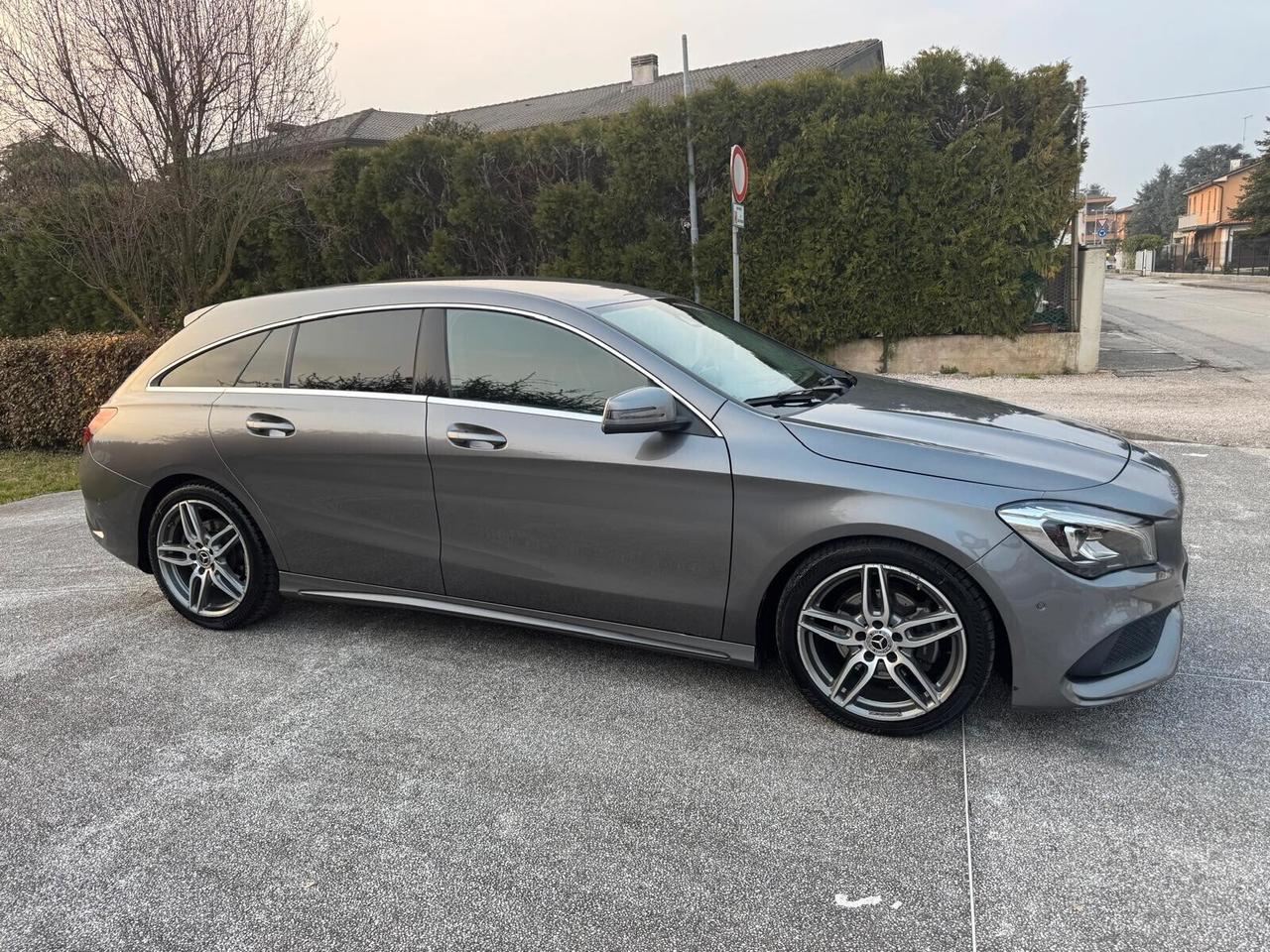 Mercedes-benz CLA 200 d S.W. 4Matic Automatic Business NEOPATENTATI