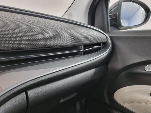 FIAT 500e 3+1 42 kWh La Prima