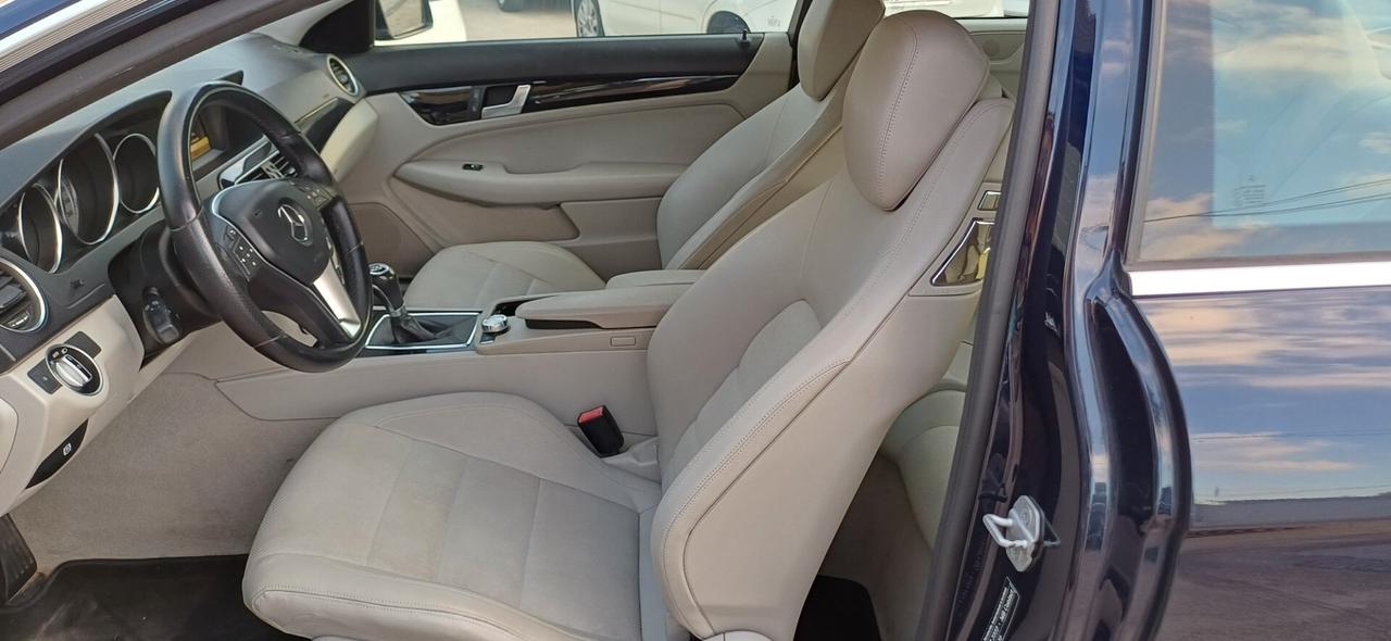 Mercedes-benz C 220 CDI Coupé Avantgarde