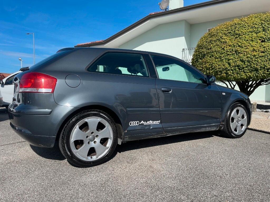Audi A3 2.0 16V TDI Ambition 3p.