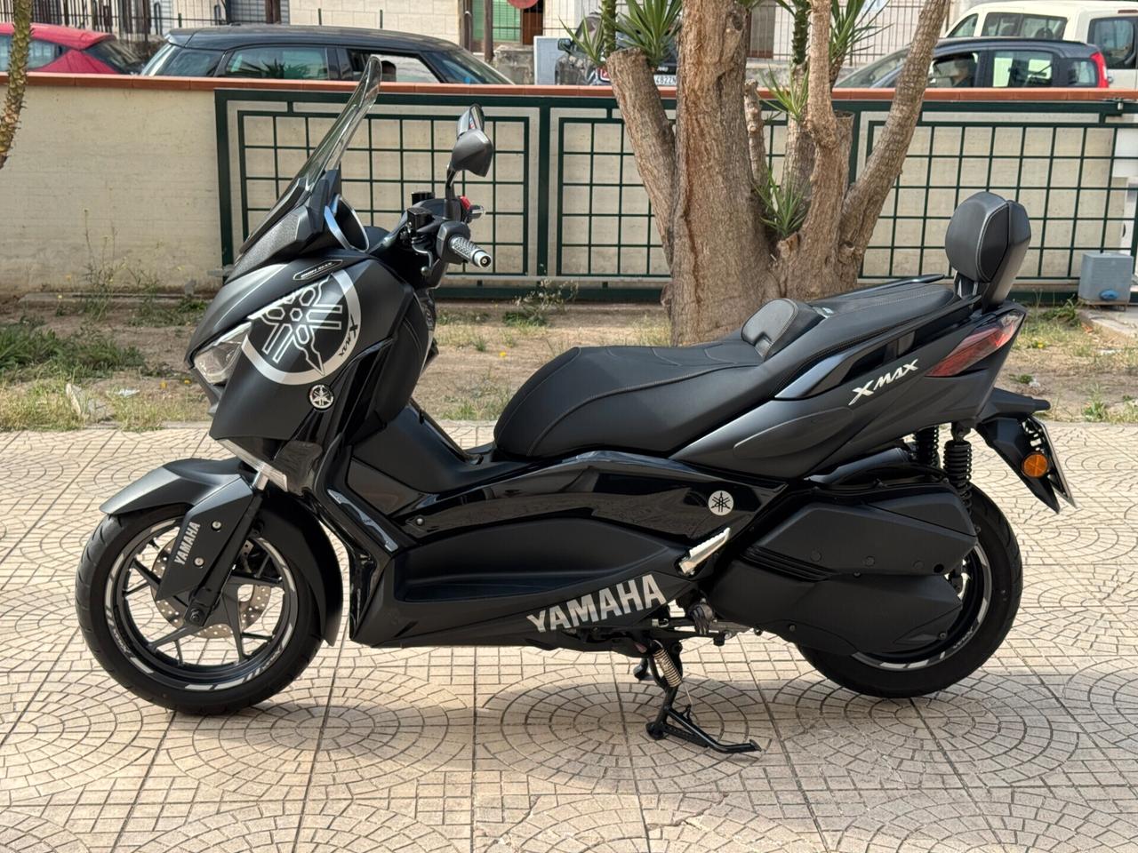 YAMAHA X-MAX 300 ABS IRON MAX 28CV