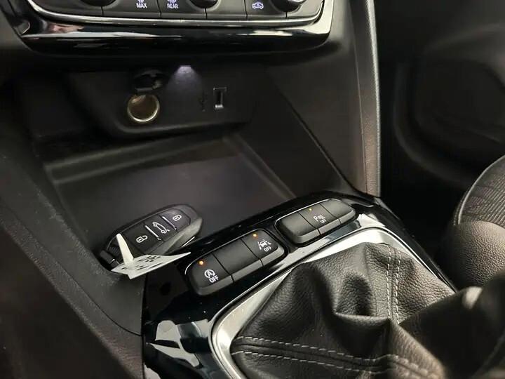 Opel Corsa 1.2 Elegance S