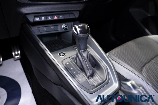 AUDI A1 CITYCARVER 30 TFSI S TRONIC IDENTITY CONTRAST