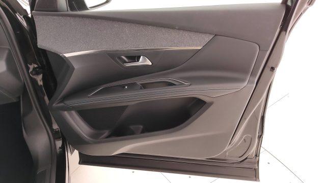 PEUGEOT 3008 BlueHDi 130 S&S EAT8 Allure Pack