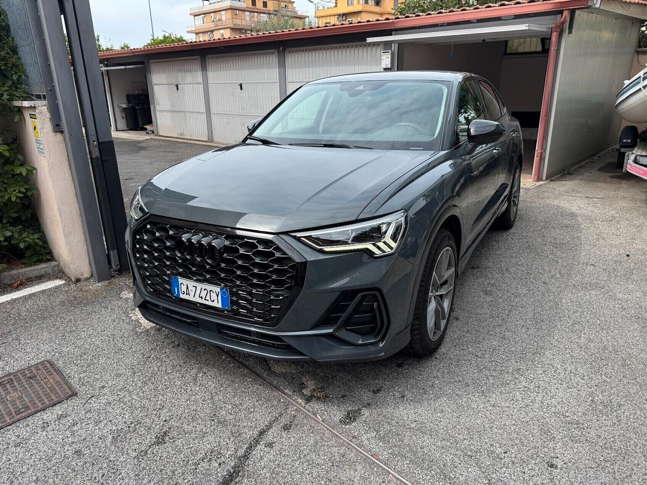 Audi Q3 40 TDI quattro S tronic gancio 40 TDI