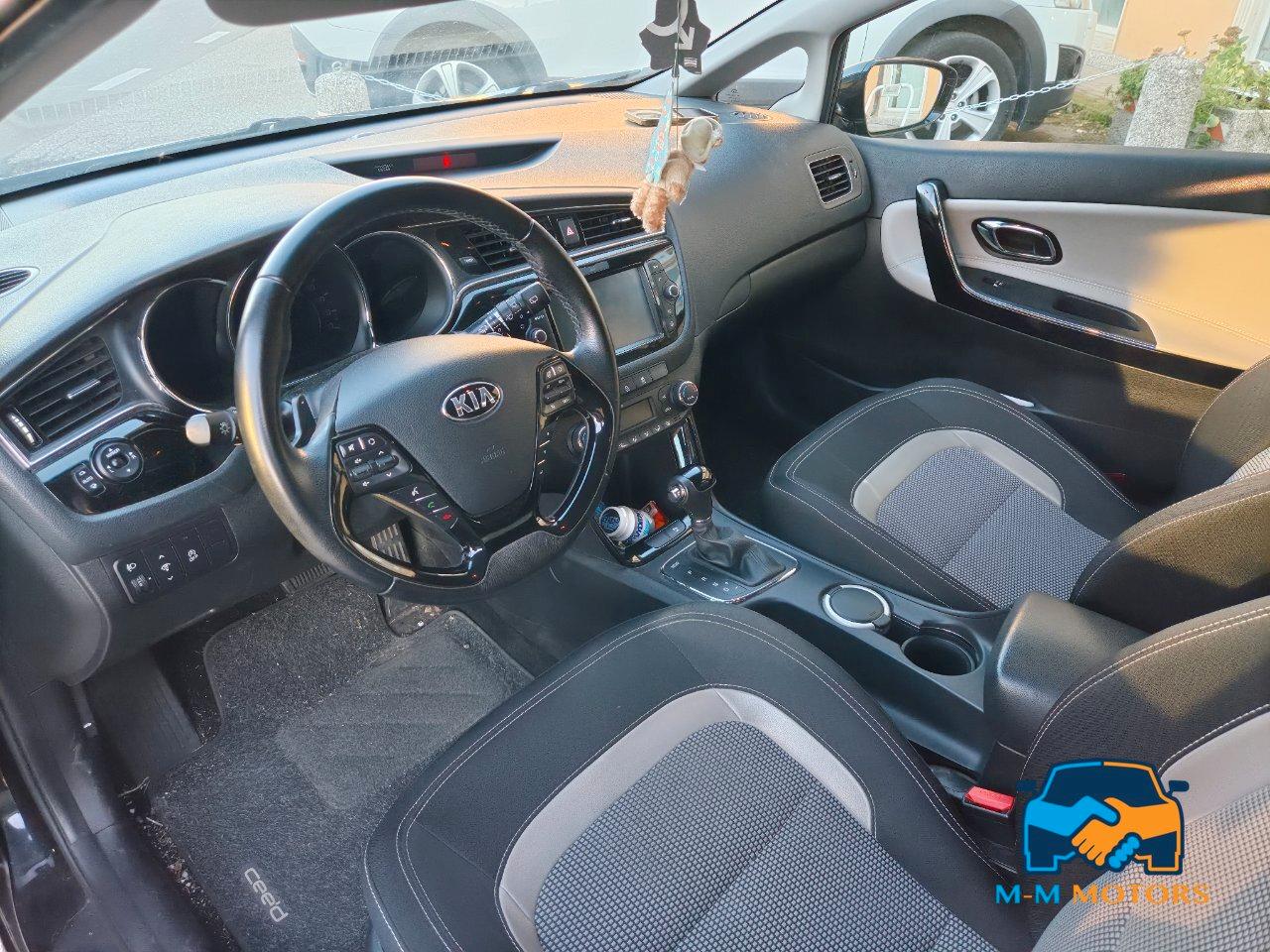 Kia Ceed SW 1.6 crdi Business 136cv dct