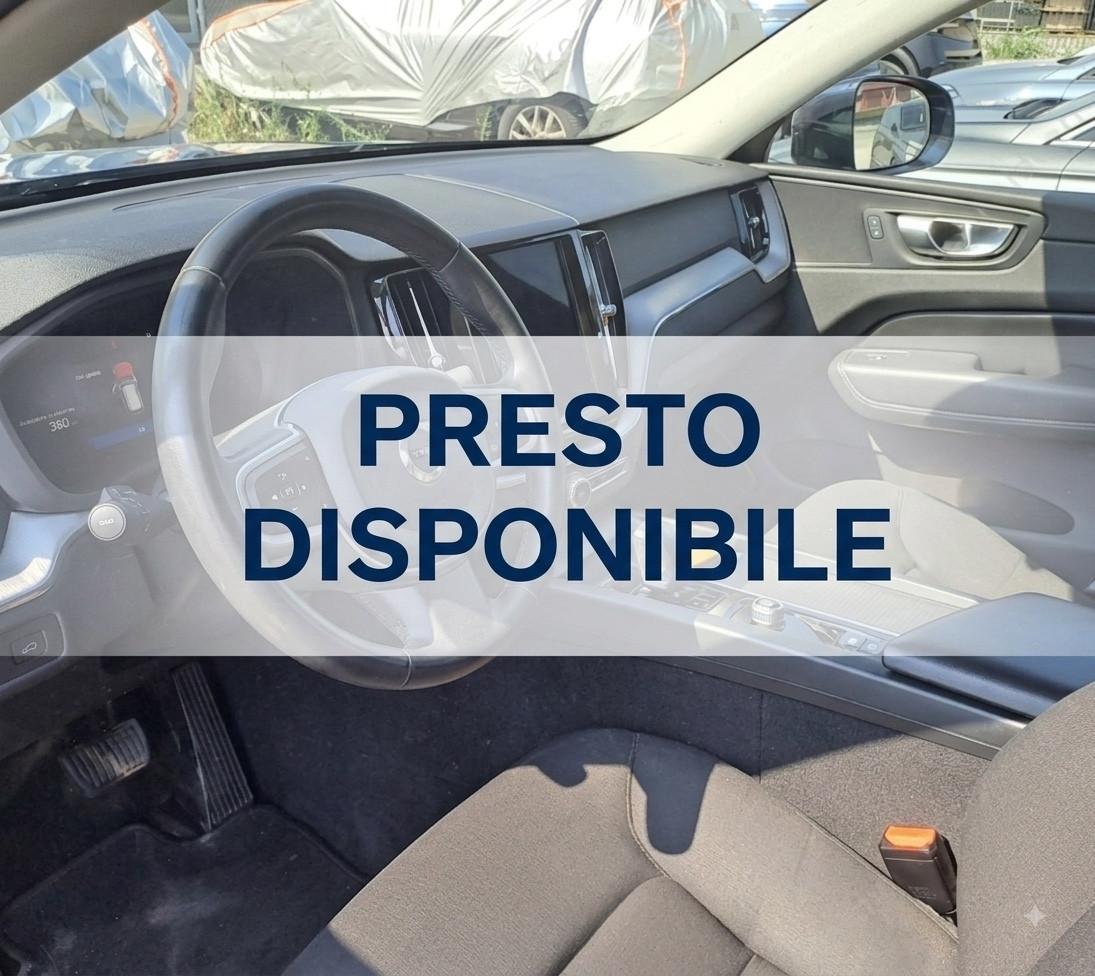 Volvo XC 60 XC60 B4 (d) AWD automatico Core