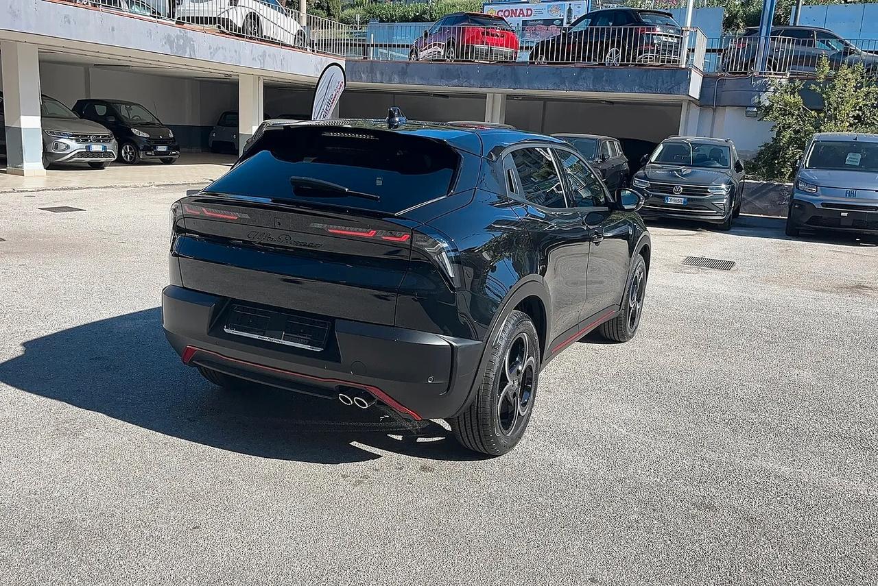 Alfa Romeo Junior 1.2 136 CV Hybrid eDCT6 Speciale