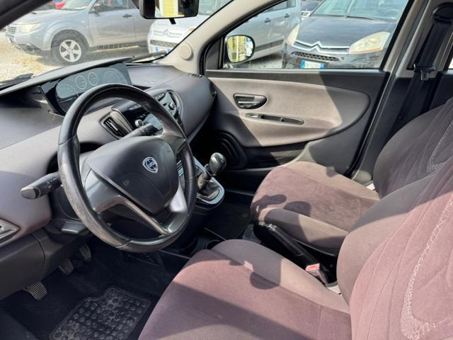 LANCIA Ypsilon 1.2 69 CV 5 porte S&S Silver