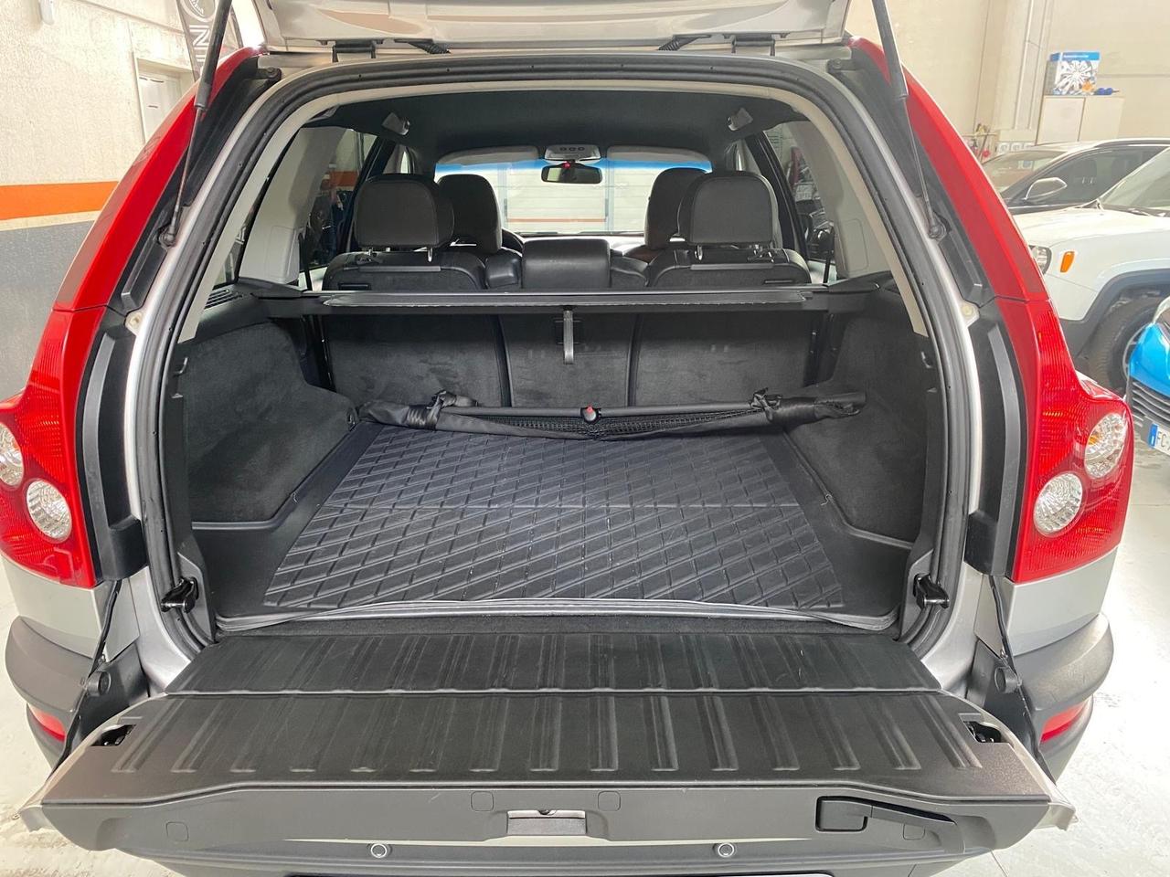 Volvo XC 90 XC90 2.4 D5 AWD