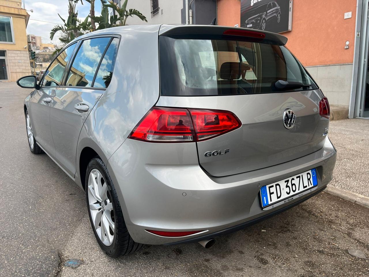 Volkswagen Golf 1.6 TDI 110 CV DSG 5p. Highline