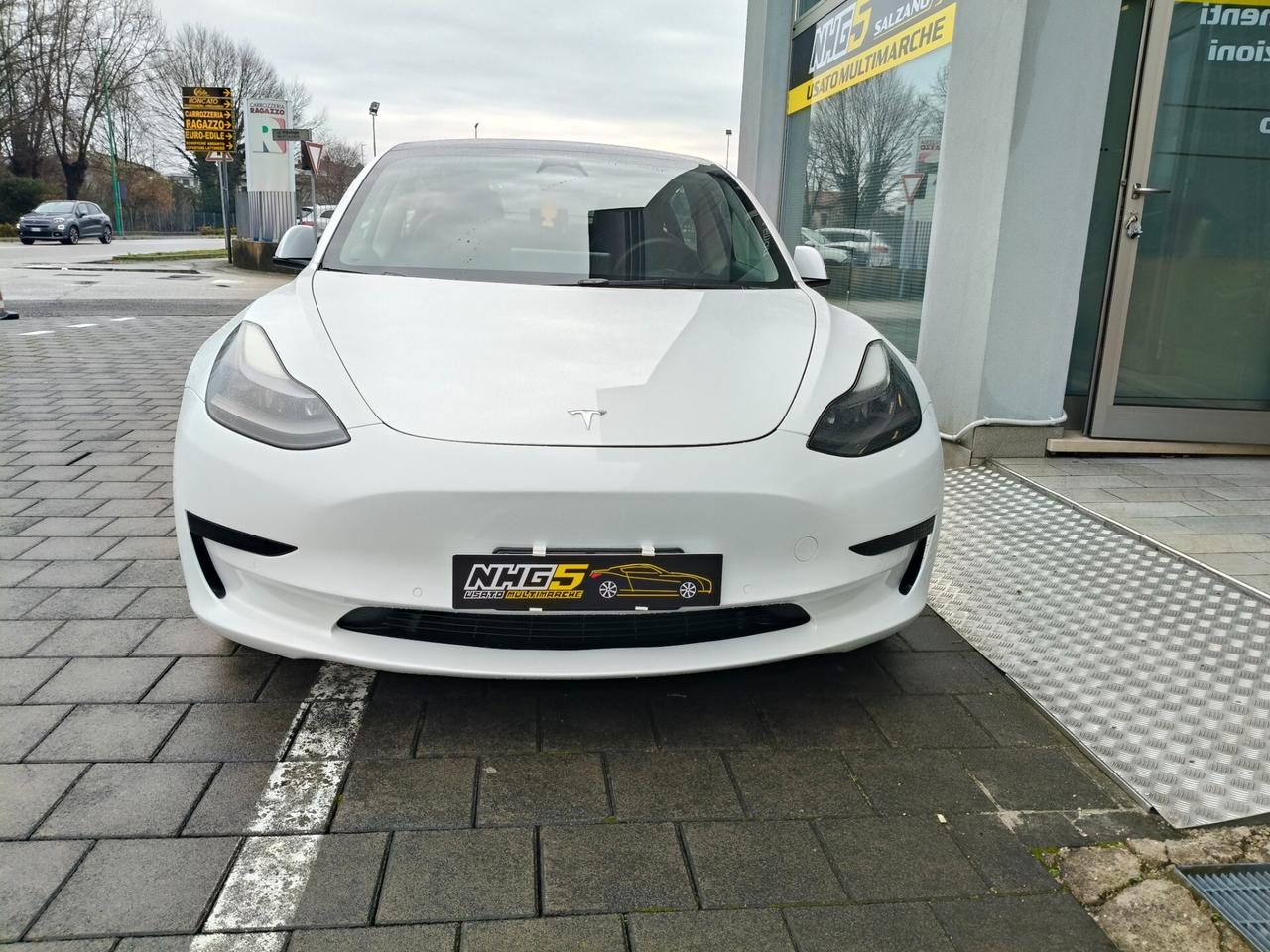 Tesla Model 3 Standard RWD Plus