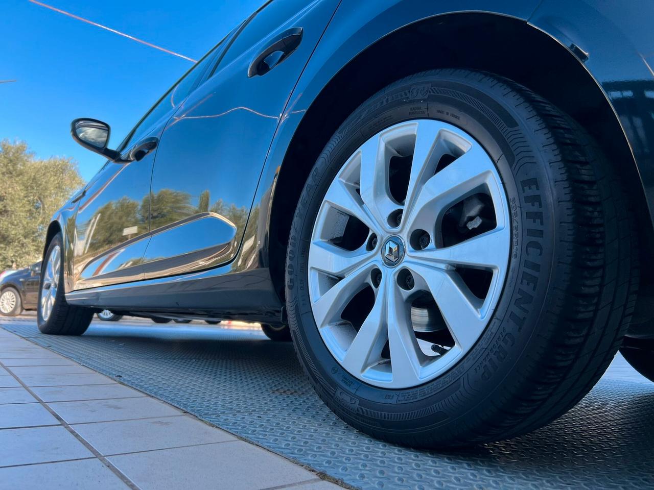 Renault Megane Mégane Sporter Blue dCi 115 CV Business
