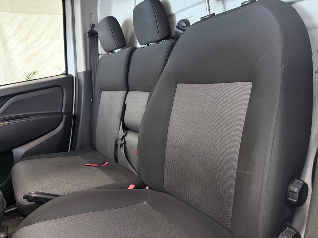 Fiat Doblo 1.6 mjt 105 cv 3 posti euro 6D
