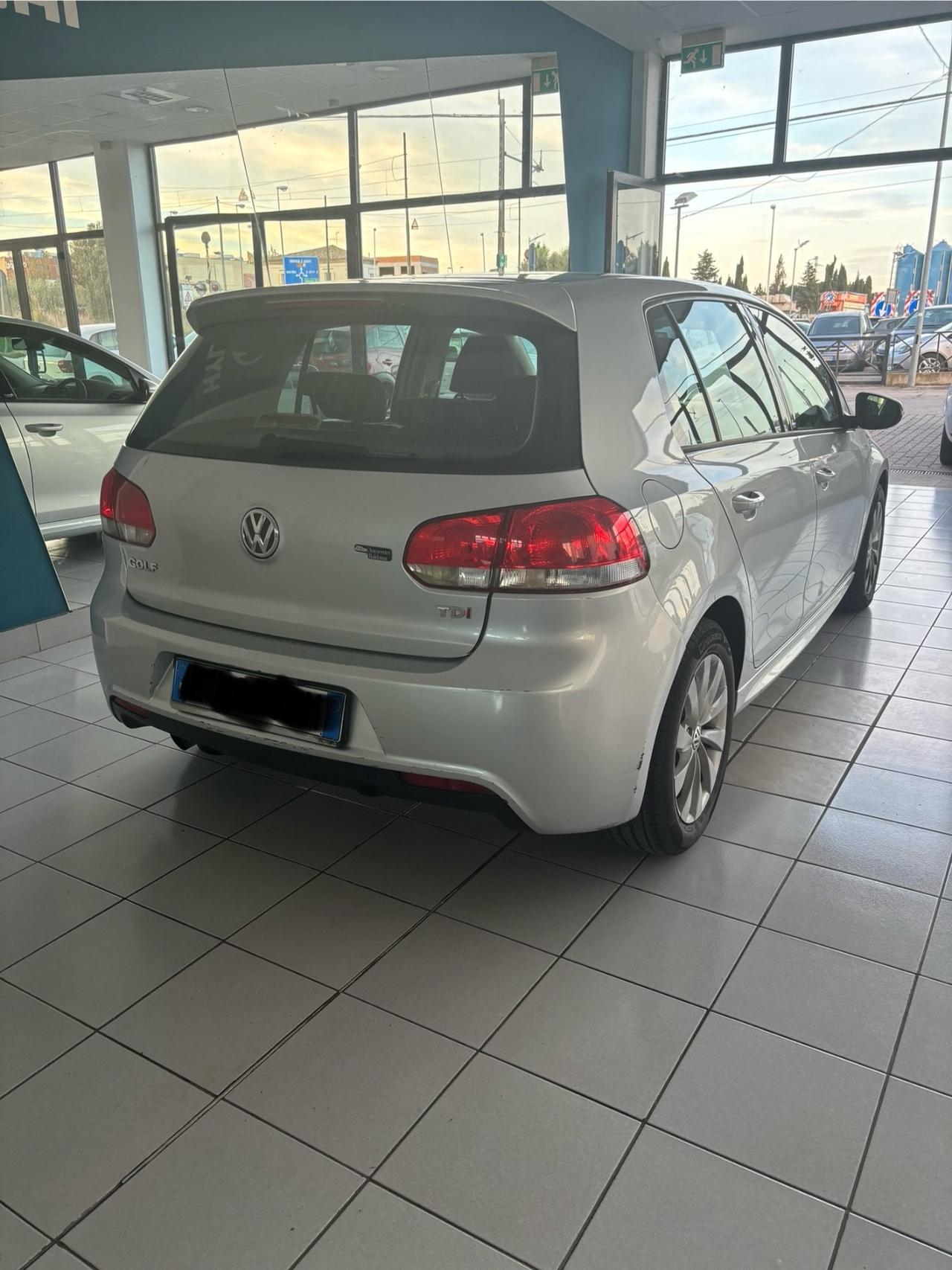 Volkswagen Golf 1.6 TDI DPF 5p. Highline