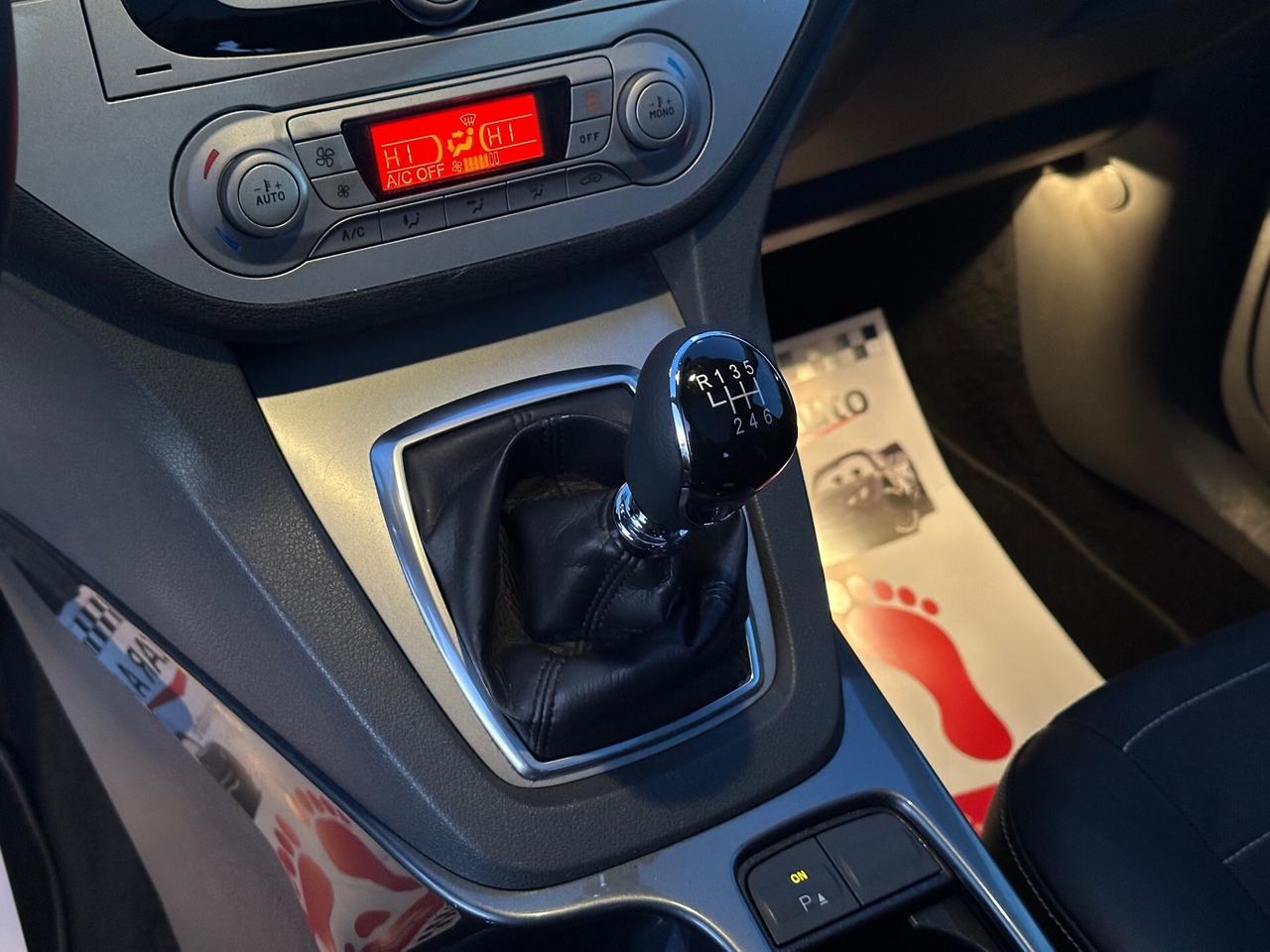 Ford Kuga 2011 2.0 TDCi 163 CV 4WD Titanium