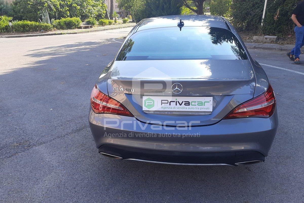 MERCEDES CLA 180 Business