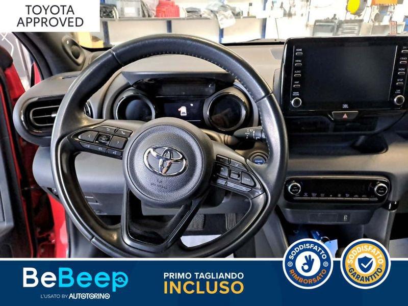 Toyota Yaris 1.5 HYBRID PREMIERE