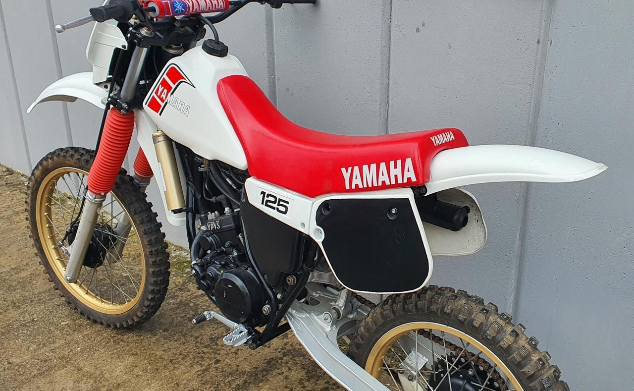 YAMAHA YZ 125 CROSS (PRIMA SERIE)