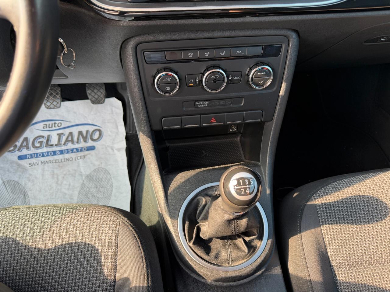 Volkswagen Maggiolino Cabrio 1.6 TDI Design