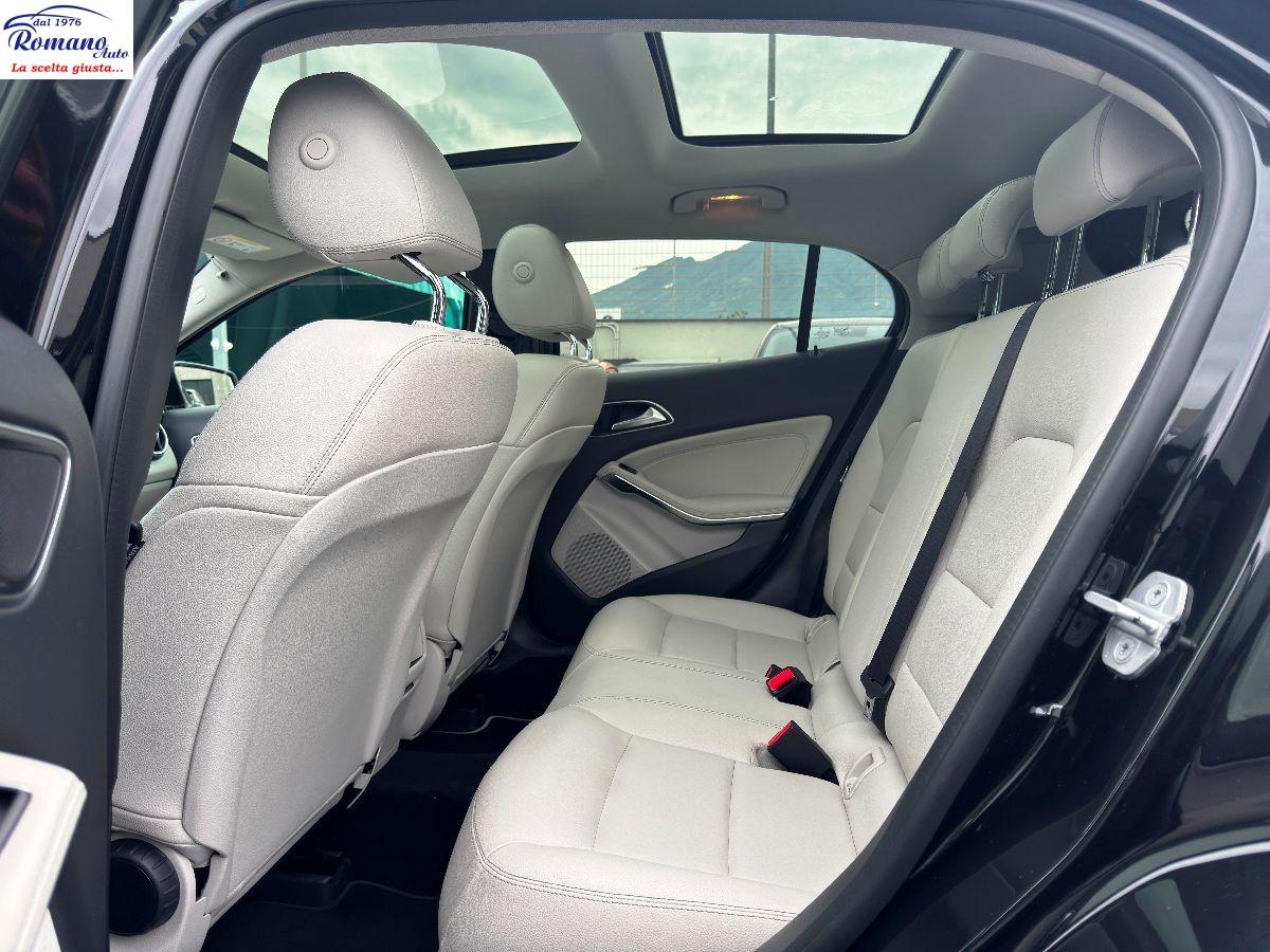 MERCEDES - Classe GLA - GLA 180 d Automatic Sport#TETTO APRIBILE!