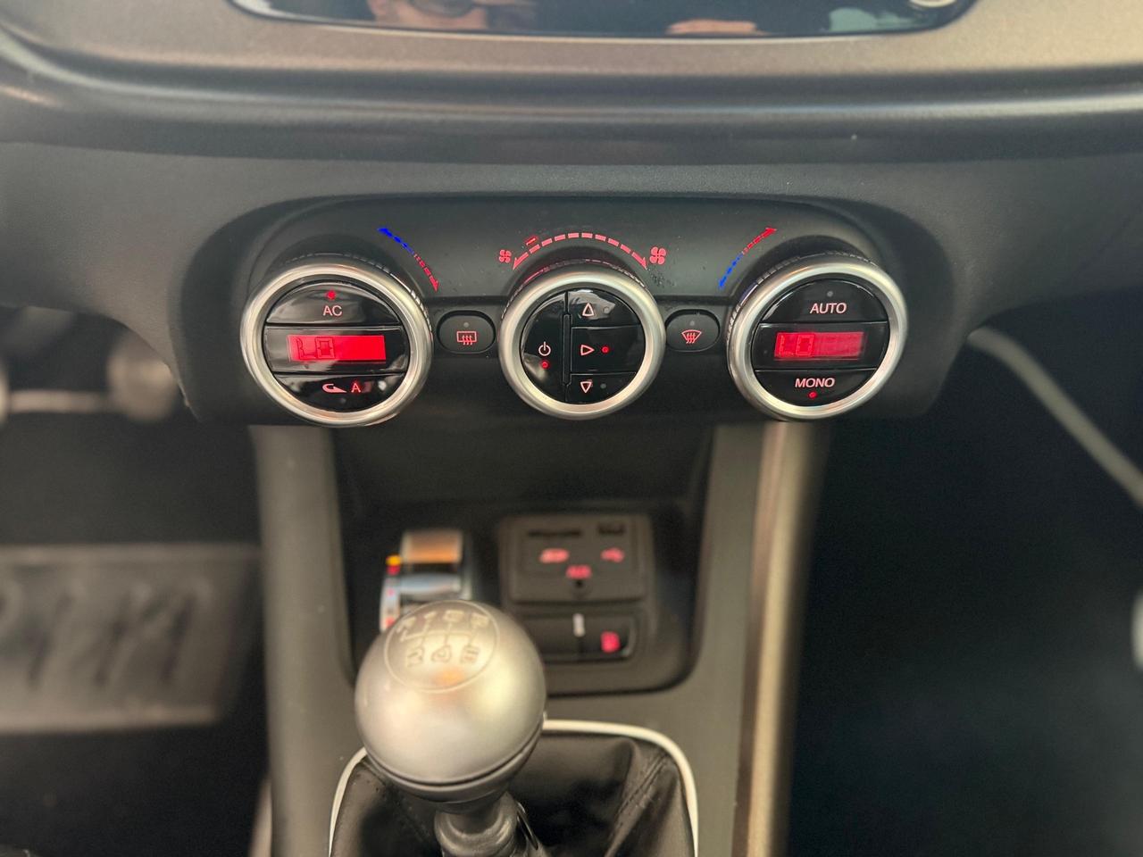 Alfa Romeo Giulietta 1.4 Turbo 120 CV GPL Distinctive