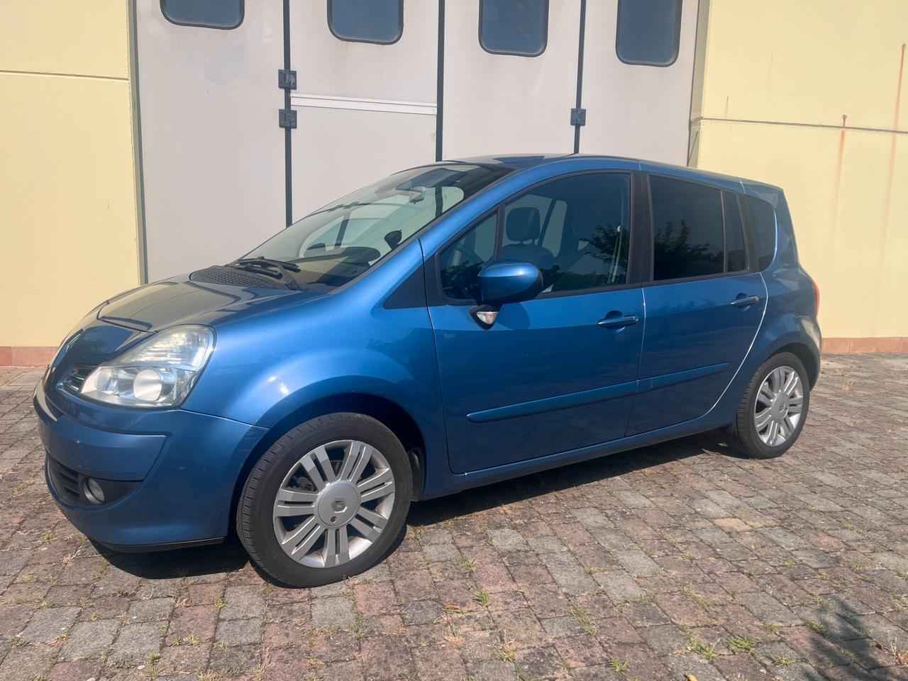 Renault Modus Grand Modus 1.2 16V Exclusive