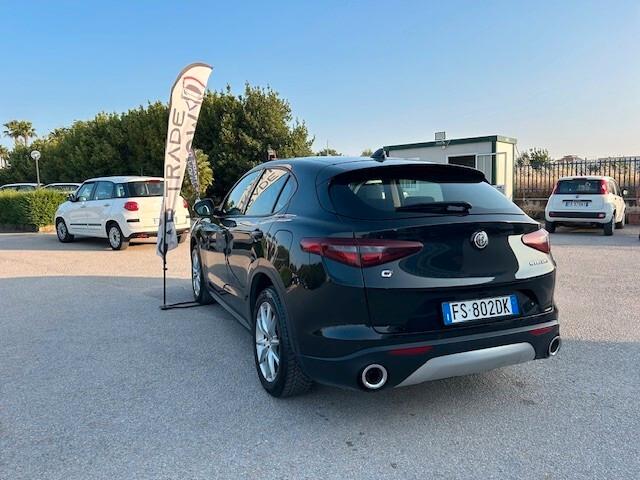 Alfa Romeo Stelvio 2.2 Turbodiesel 210 CV AT8 Q4 Executive