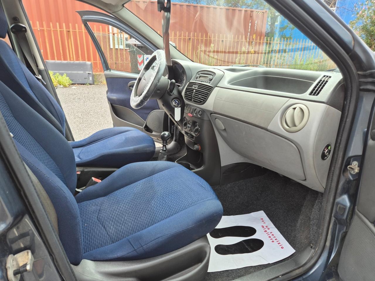 Fiat Punto 1.2i cat 5 porte ELX
