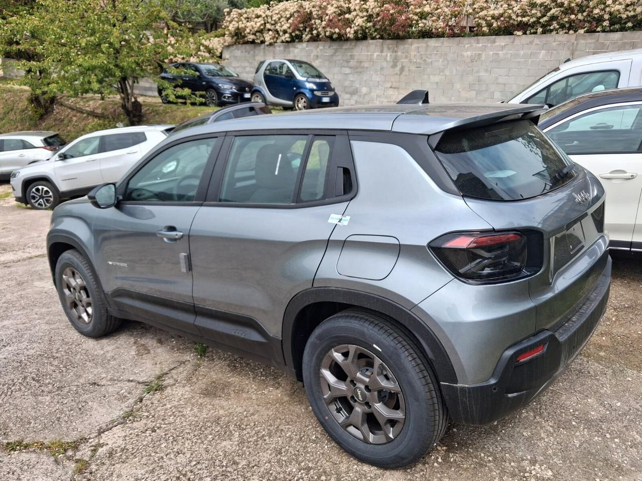 Jeep Avenger 1.2 Turbo 110 CV MHEV Longitude