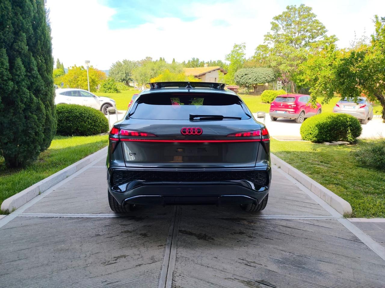 Audi Q3 SPB TDI 110 kW S tronic S line Edition