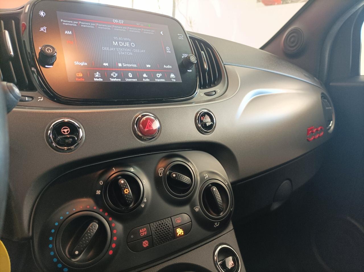 Fiat 500 - 1.3 MJT 95CV VERDE OPACO