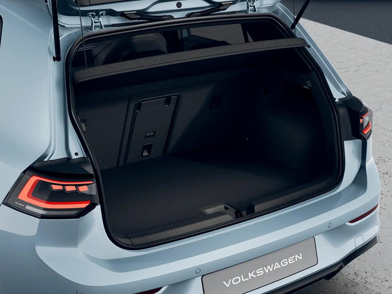 Volkswagen Golf 1.5 etsi r-line plus 150cv dsg