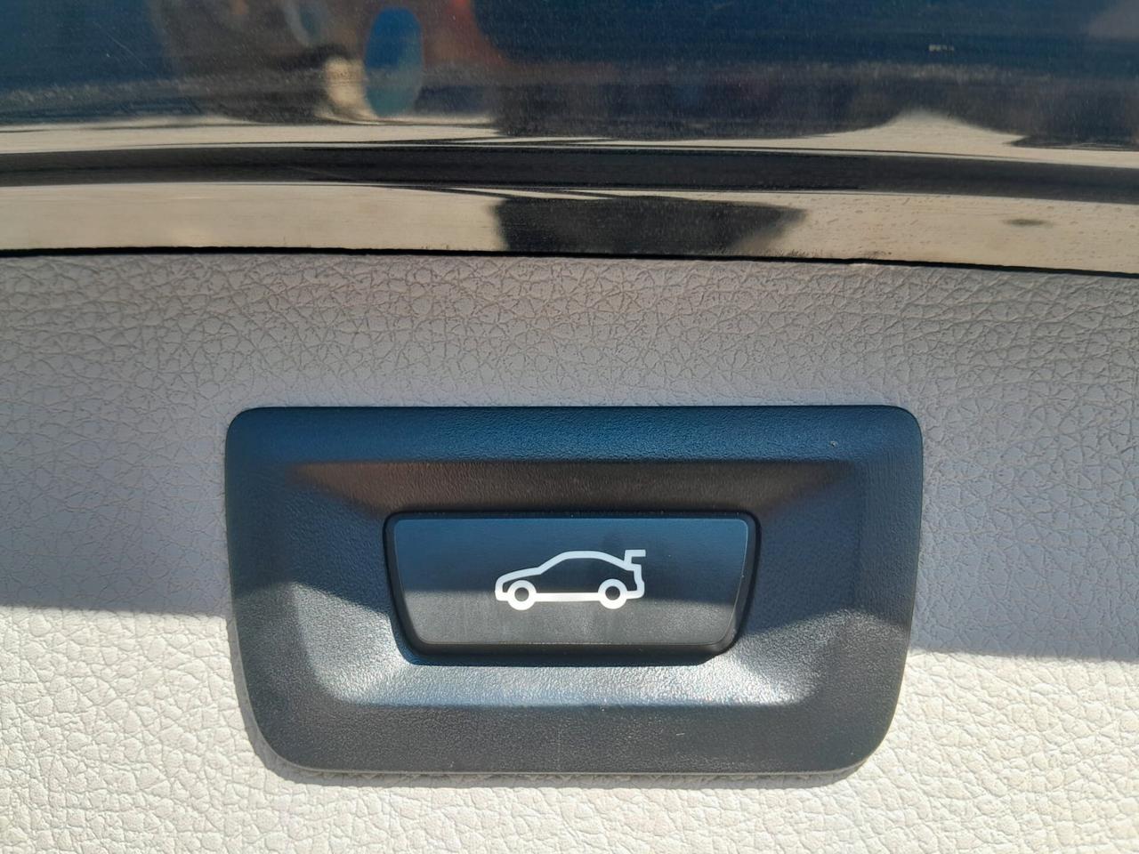 MW 320 D TURING BUSINESS ADVANGE AUTOMAT "CAR APPROVED"