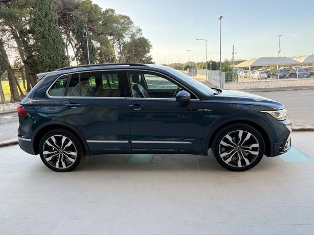 VOLKSWAGEN Tiguan 2.0 TDI 150 CV SCR DSG R-Line CERCHI DA 20''