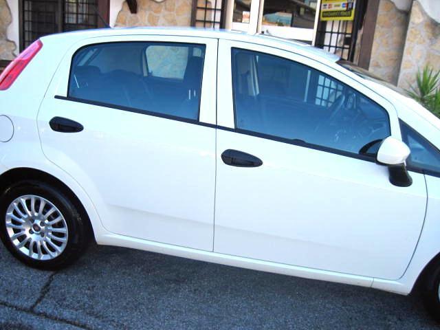 Fiat Punto 1.3 MJT II S&S 95 CV 5 porte Street