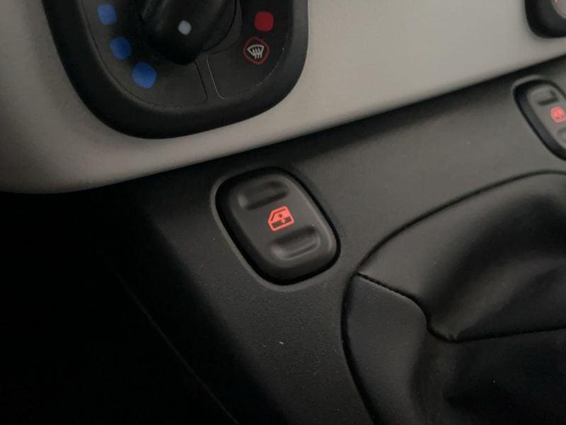 FIAT Panda 1.0 FireFly 70cv S&S Hybrid Pandina