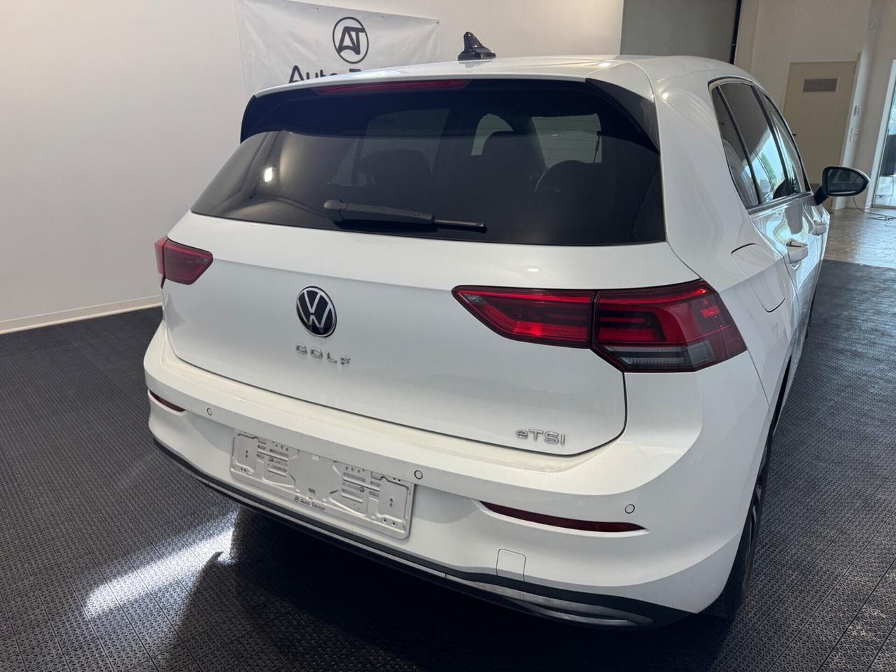 Volkswagen Golf 1.5 eTSI 150 CV EVO ACT DSG Life