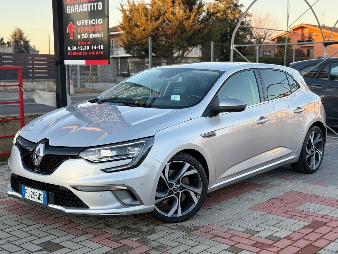 Renault Mégane TCe 205 CV EDC GT 4Control
