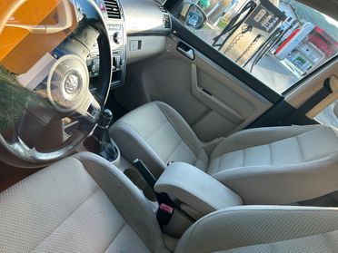 Volkswagen Touran Business 1.6 TDI Comfortline