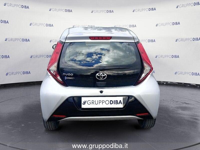 Toyota Aygo II 2018 5p 5p 1.0 x-play 72cv