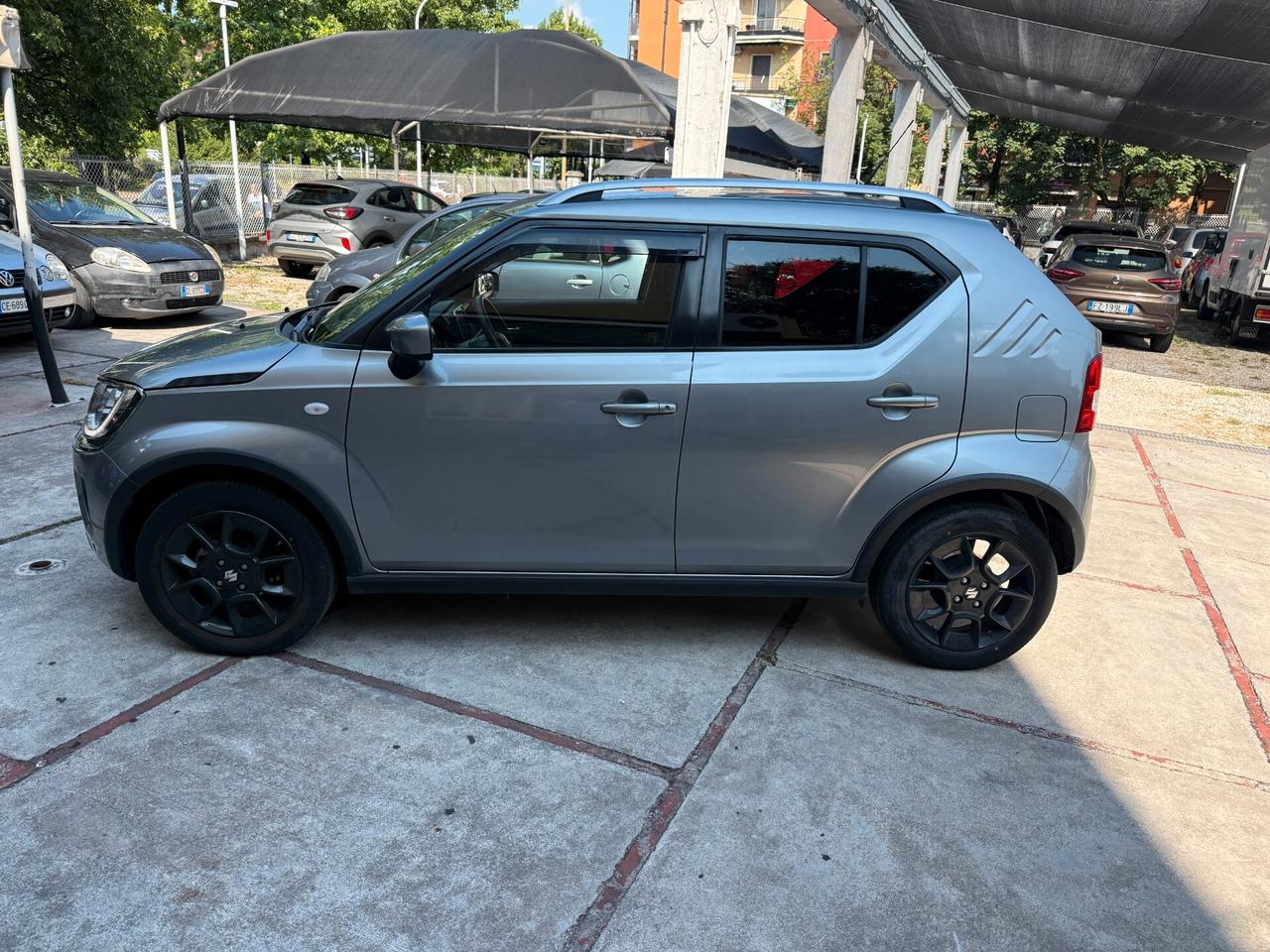Suzuki Ignis 1.2 Hybrid Top