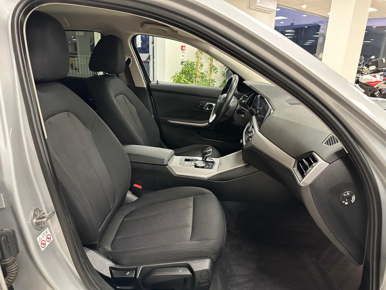 Bmw 320 320d 48V xDrive 190 Cv Touring - 2021