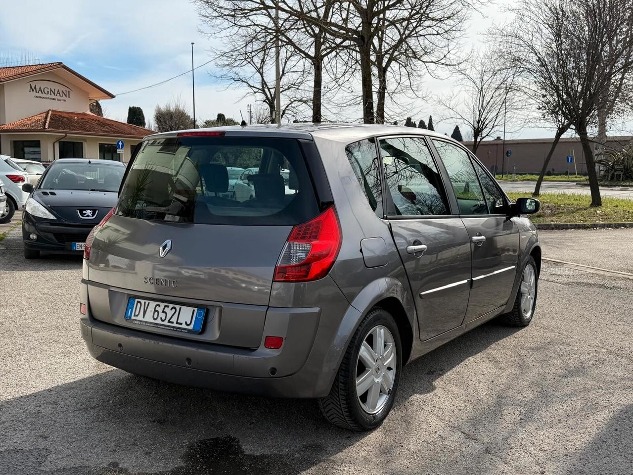 Renault Scenic Grand Scénic 1.6 16V GPL Serie Speciale PlayStation Portable
