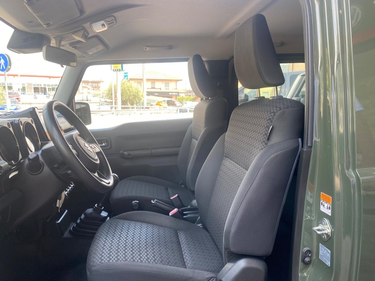 Suzuki Jimny 1.5 5MT Top 4 POSTI