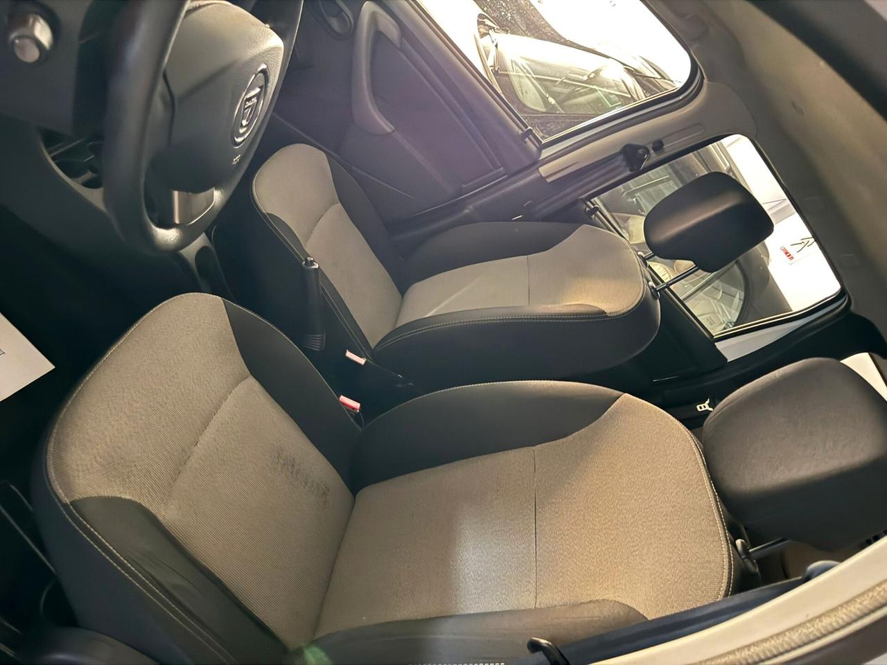 Dacia Duster 1.5 dCi 90CV Start&Stop 4x2 Ambiance Perfetta