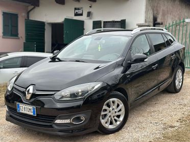 Renault MEGANE dCi 110CV SPORTTOUR LIMITED EU6B