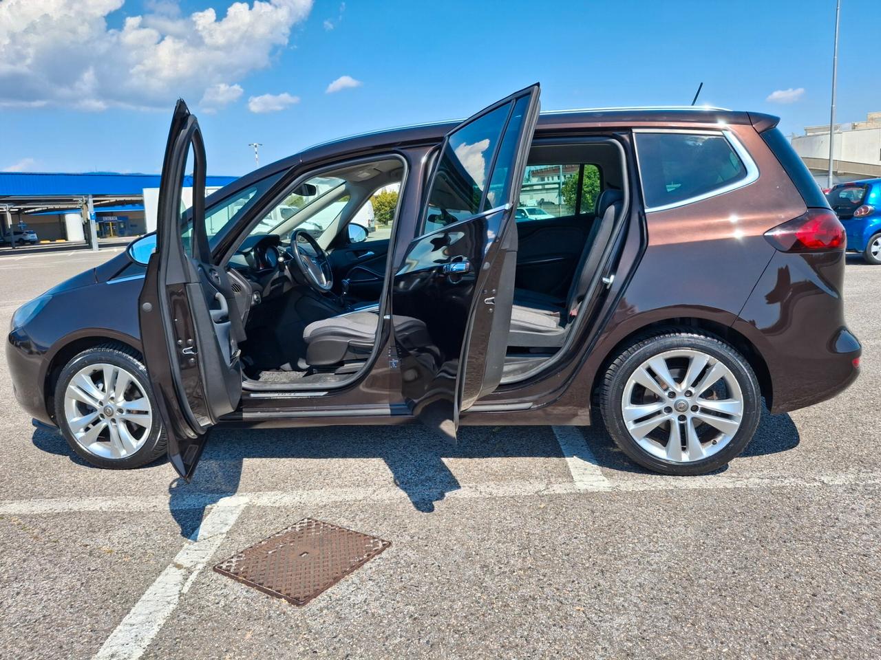 Opel Zafira Tourer 2.0 CDTi 130CV Cosmo-7 POSTI-